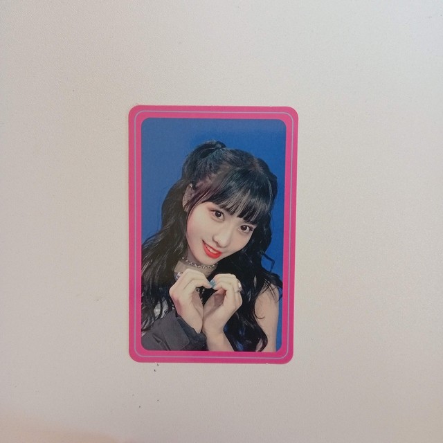 TWICE Momo FANCY YOU The 7th Mini AlbumFANCY YOU The 7th Mini Album Official ...
