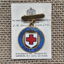 Vintage British Red Cross Junior First Aid Badge & Bar J.R. Gaunt London on Card