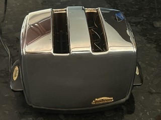 Nice Vintage SUNBEAM Auto Drop Radiant Control Toaster T 35 1 Tested & Working