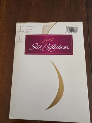 NWT Hanes Silk Reflections Size AB Pearl Nylon Spandex Blend Women's Hosiery
