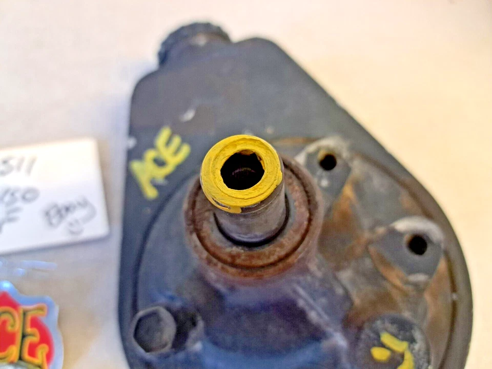 80-85 Dodge Truck 100 150 250 350 450 Series Ramcharger Power Steering Pump - Image 2 of 4