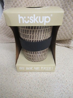 HUSKUP WIEDERVERWENDBARER BECHER (AUS REISSCHALE!) VERPACKT