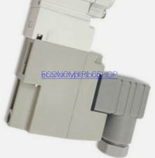 1PCS NEW SMC solenoid valve SY5320-5DZD-C8