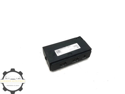2017-2019 AUDI Q7 CENTER CONSOLE AUX USB CONNECT MODULE UNIT OEM