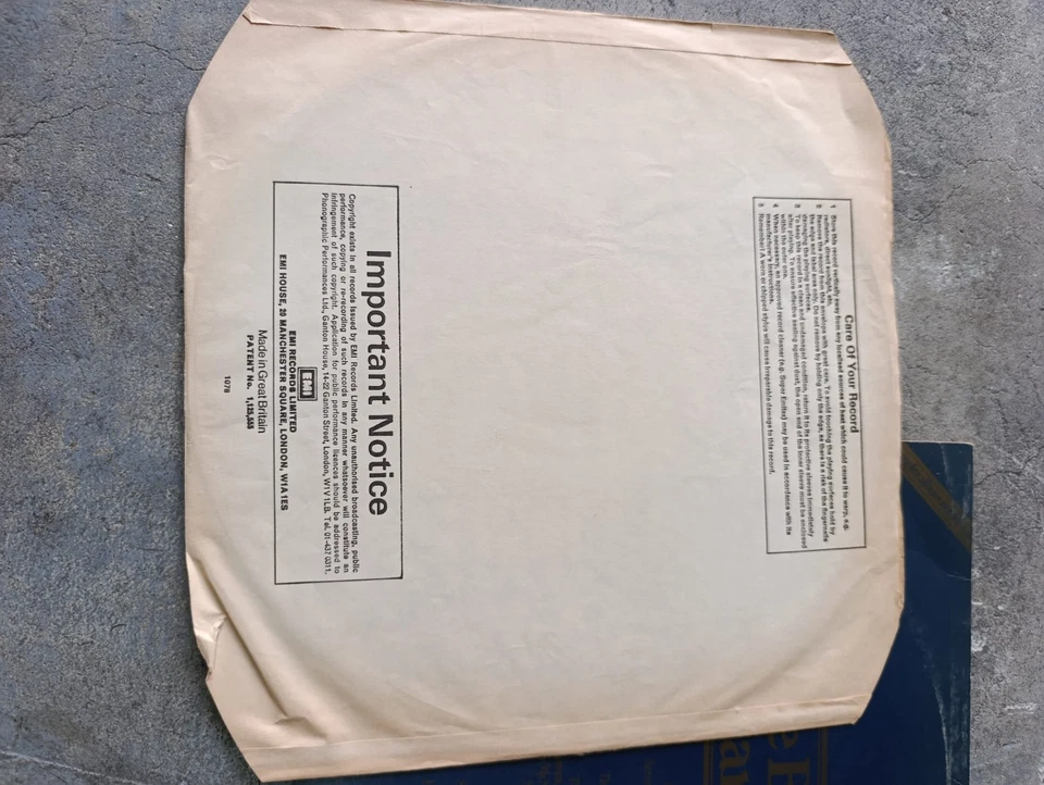 THE BEATLES- RARITIES - PARLOPHONE 1979 ITALIA - Immagine 3 di 4