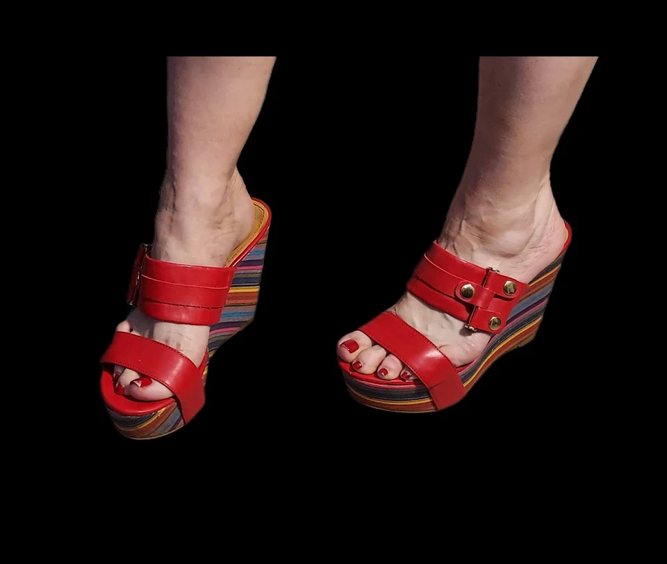 Sandalias sin cordones de cuña Nine West rojas Lara a rayas talla 7,5 Beachcore Foto 4 de 4