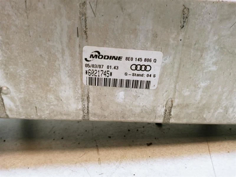 06-08 AUDI A4 2.0L Passenger Right INTERCOOLER ASSEMBLY OEM USED 8E0145806Q - Image 3 of 4
