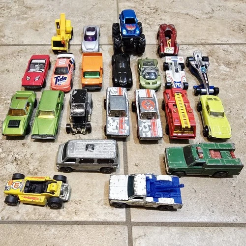 Vintage Hot Wheels 4 Redlines & Matchbox Lot Of 22 Cars Vehicles 70s Rock Buster