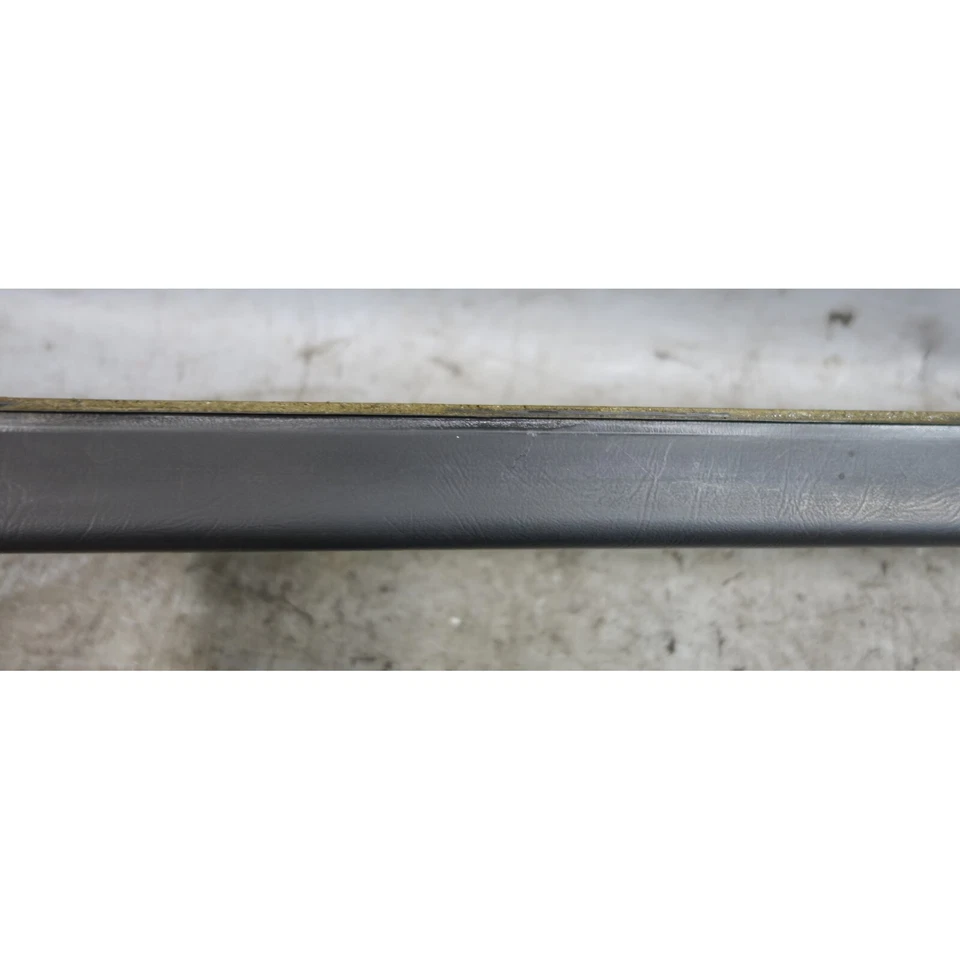 Panel de puerta interior delantero izquierdo BMW E28 serie 5 82-88 dañado moldura superior OEM Foto 4 de 4