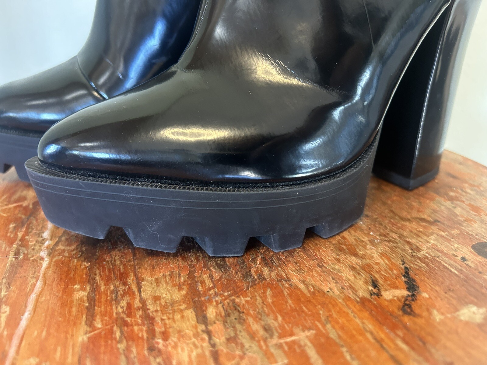 womens black mule sandals