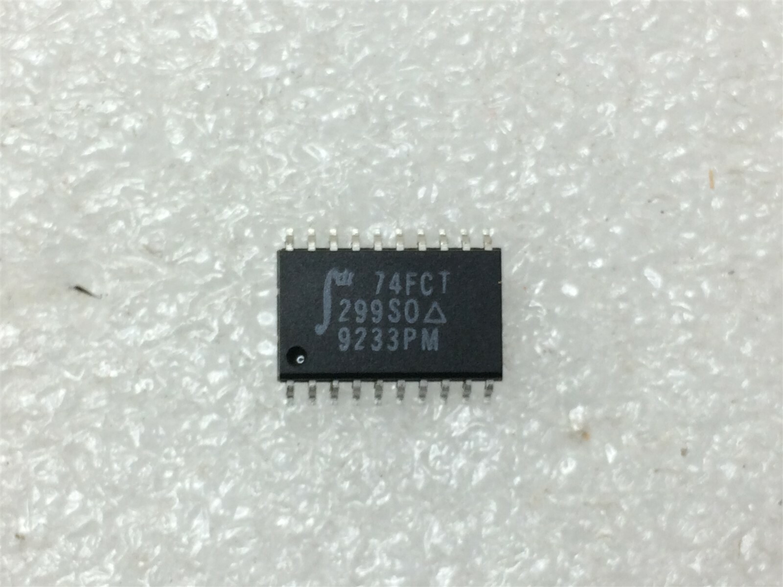 IDT74FCT299TSO IDT 74FCT299TSO IC Shift Register 20 Pin Plastic SOP 5 PIECES