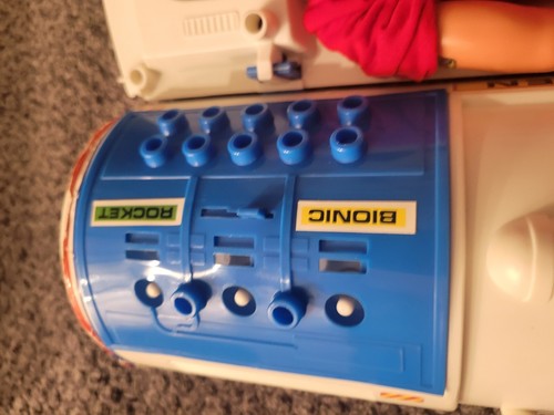 Vintage Six Million Dollar Max Figure With Bionic Transport And Repair... - Picture 9 of 20