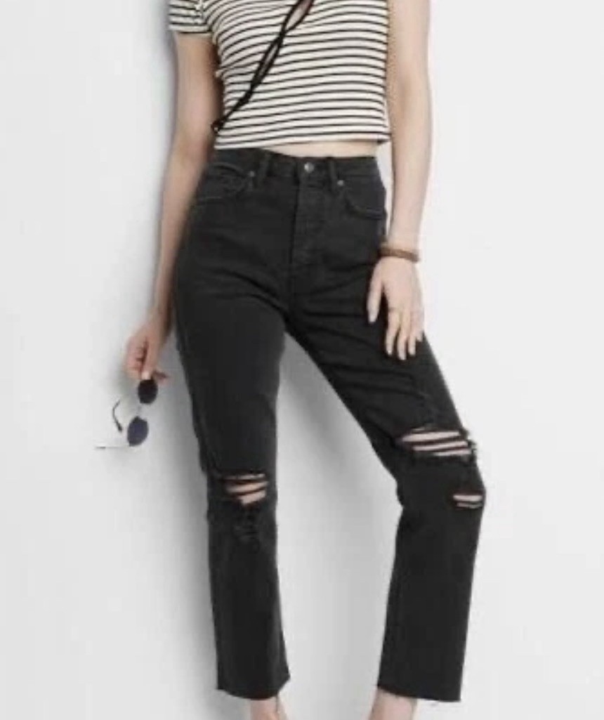 NWT Wild Fable Black Wash Super High Rise Distressed Slim Straight Jeans Size 0