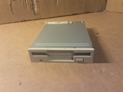 Internes Diskettenlaufwerk, Mitsubishi Electric Model: MF355F-3250ML