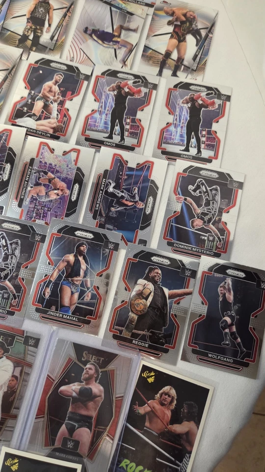 Lote de tarjetas coleccionables WWE Superstars Legends insertos paralelos Prizm cromo clásico Foto 3 de 4