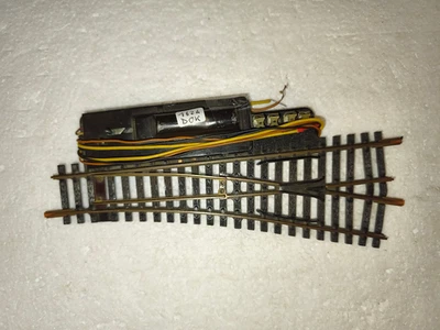 FLEISCHMANN HO 1624 AIGUILLAGE A DROITE - Photo 1/2