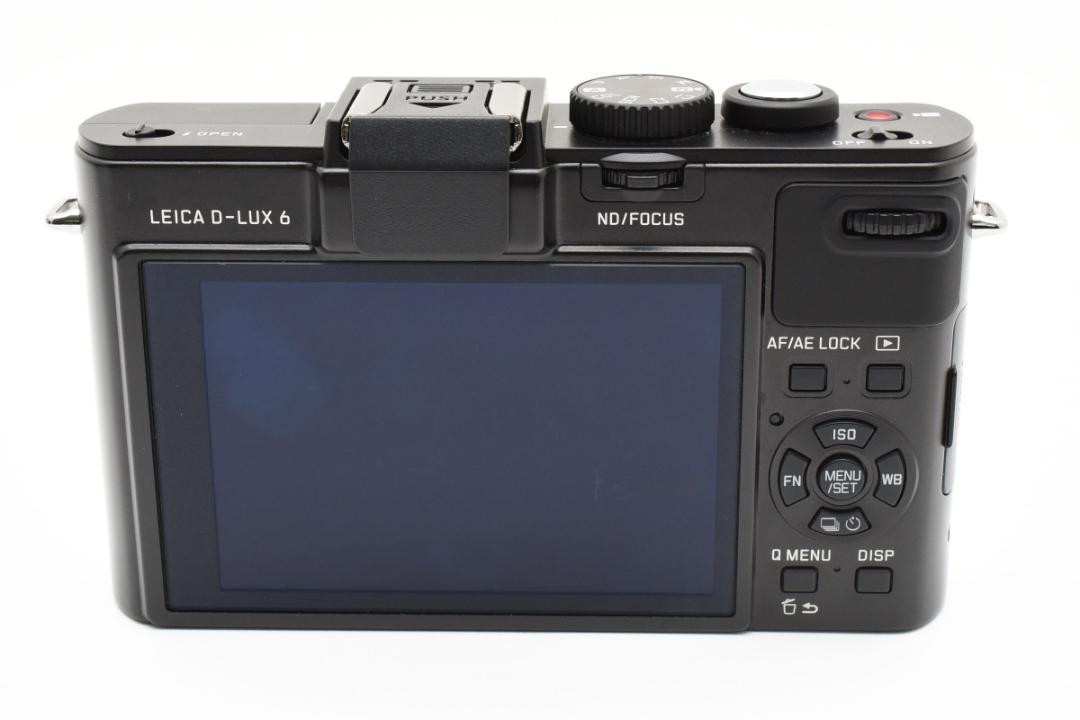Leica D-LUX 6 Compact Digital Camera With Accessories Made Leica D-LUX 6 Compact Digital Camera With Accessories Made