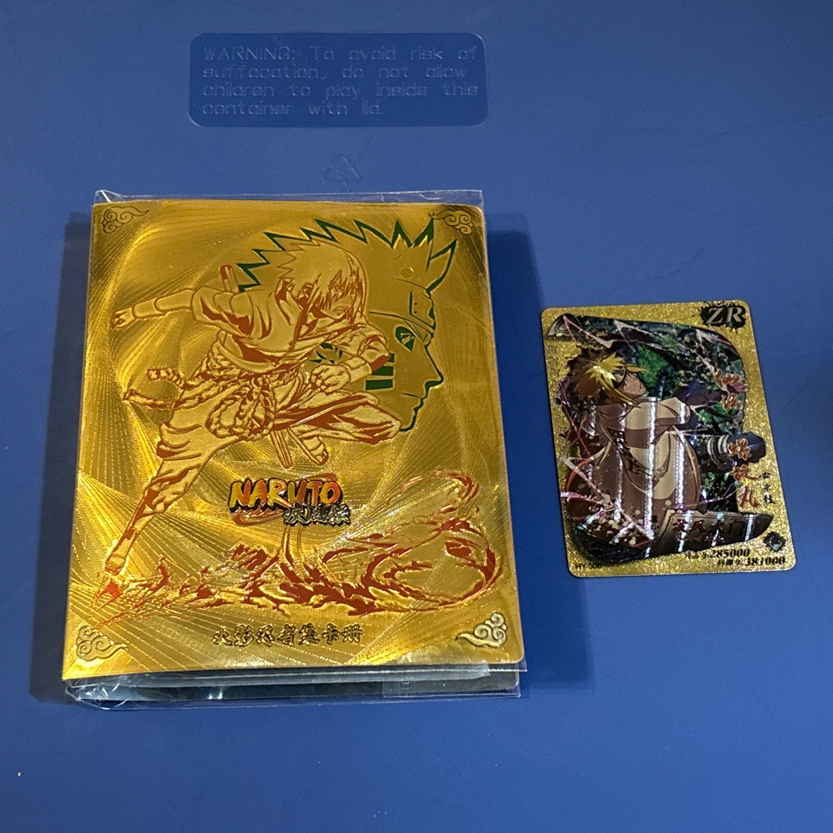 ZR Minato Namikaze with 64 Card Binder - Naruto Collectible
