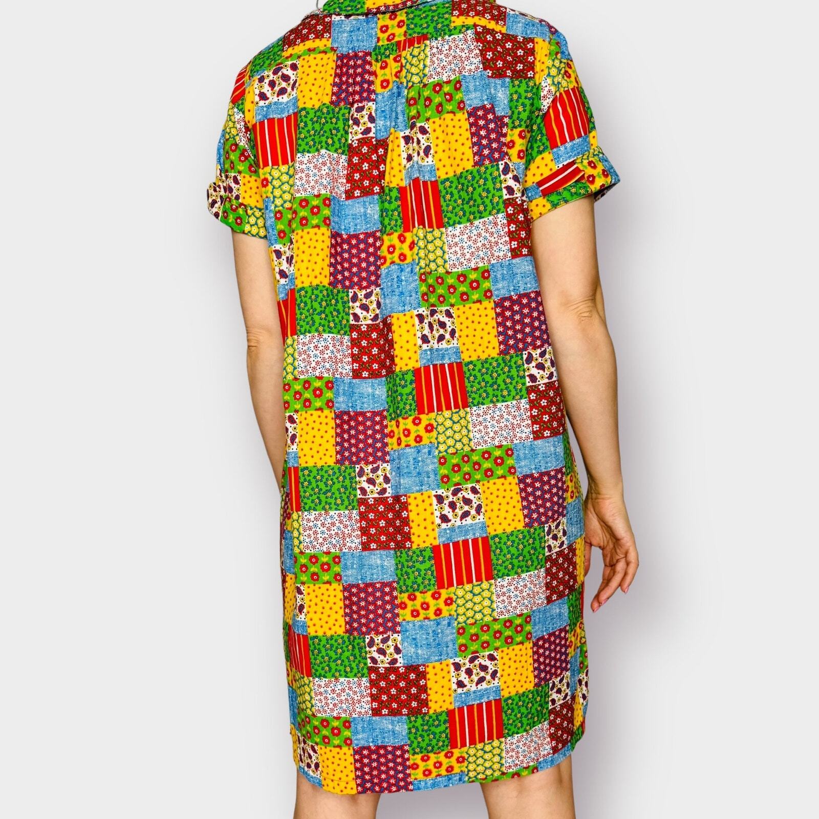 70s Patchwork Print House Coat - image 10