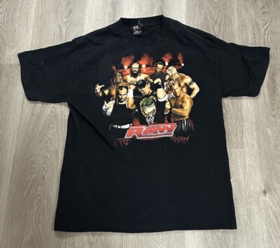 Y2K WWE Raw Cast T-Shirt 2007 Triple H John Cena Chris Jericho Size Large ? Read