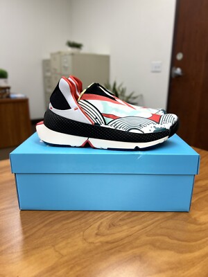 Nike Go FlyEase x Doernbecher Freestyle Chris - Men Size 8 FZ3028