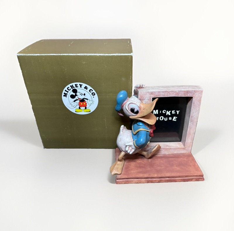 Collectible DONALD DUCK Charpente Disney 3D Picture Frame 6.5" by 7.5" W/Box