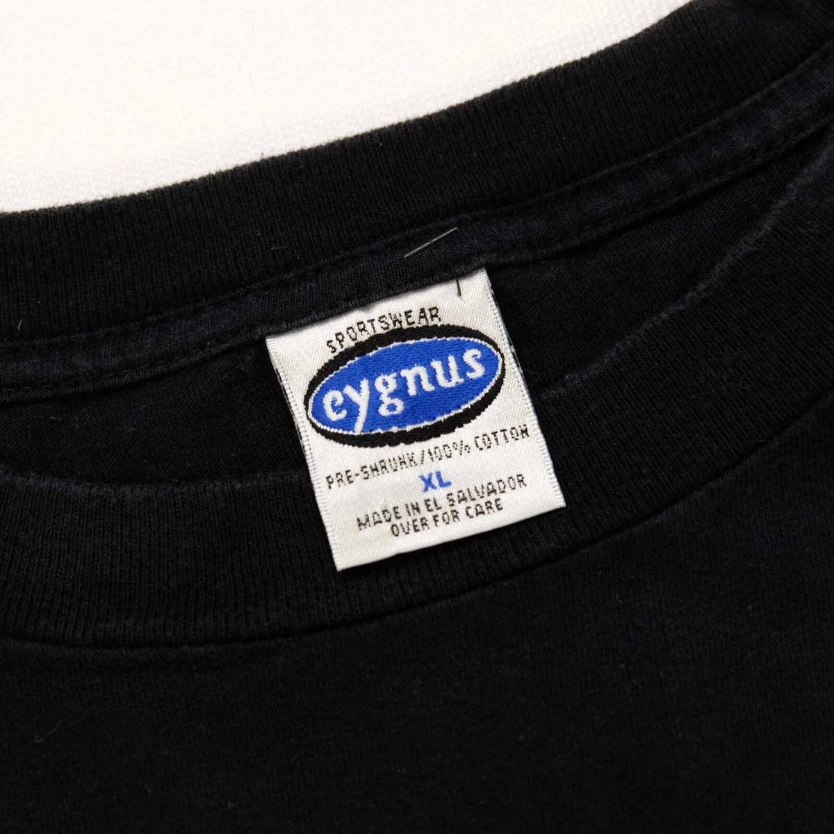 Rare Vintage CYGNUS Tupac Shakur 2Pac 2001 Memorial T Shirt 90s