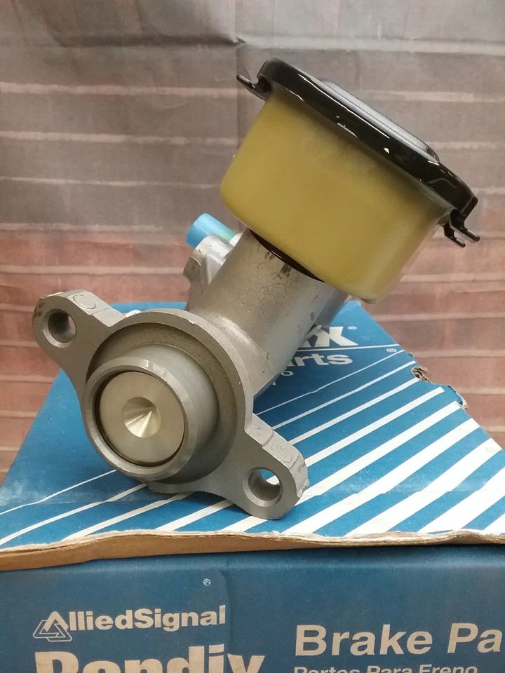 Cilindro Maestro Bendix Parte No. 11986 Foto 2 de 2