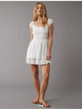 American Eagle Short Embroidered Honeycomb Dress Puff Sleeves sz medium smocked
