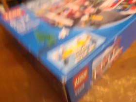 LEGO CITY: Fire Station 7208 New Sealed Retired Set W Firetruck Figures Station