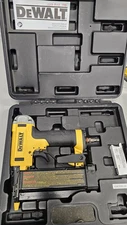 NEW DeWalt DWFP2350K 23 Gauge 2-Inch Pin Nailer Kit with Tool-free Jam Release