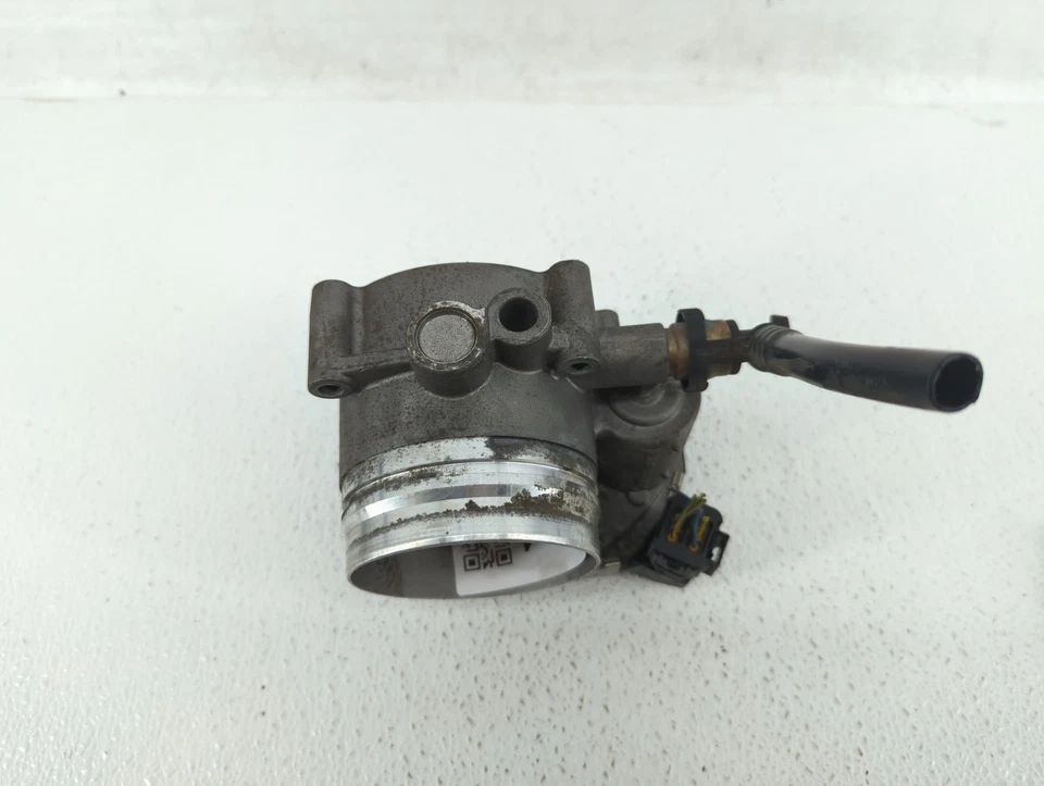 BMW 535i GT 2010-2017 carrocería del acelerador DFTE9 Foto 3 de 4