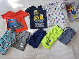 9X Paket 110 116 Shirts kurze Hosen Shorts Junge Sommer Kleidung WM Minions SAM