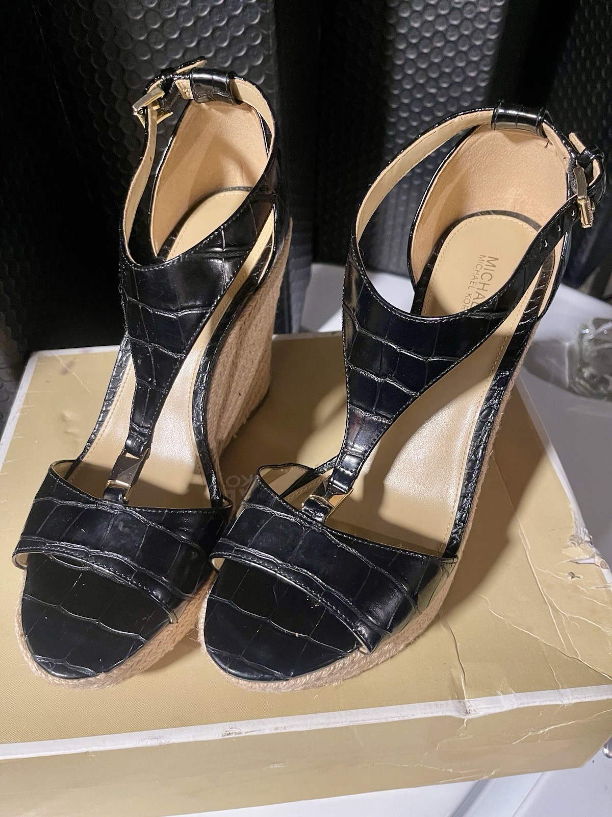 Michael Kors Women's Black Croc Pattern Wedge Espadrille Sandals Ankle Strap 9.5