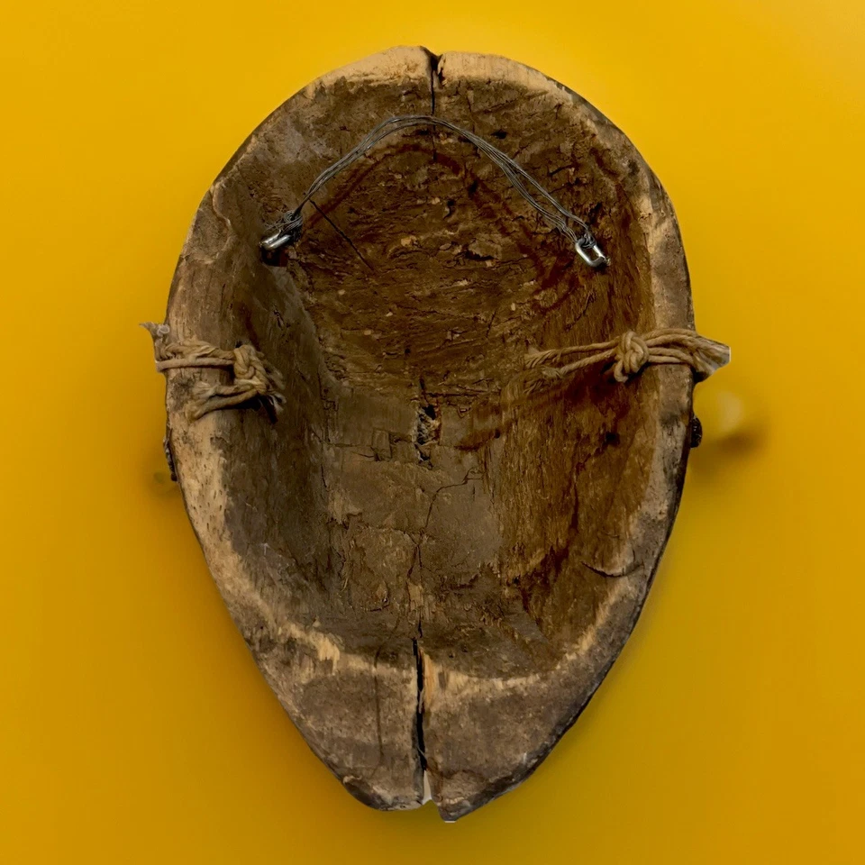 Máscara "Diablo" Tallada Tribu Grebo África Antigua Etnográfica RARA Foto 2 de 4