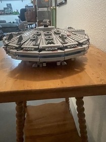 Lego Star Wars 7965 Millennium Falcon