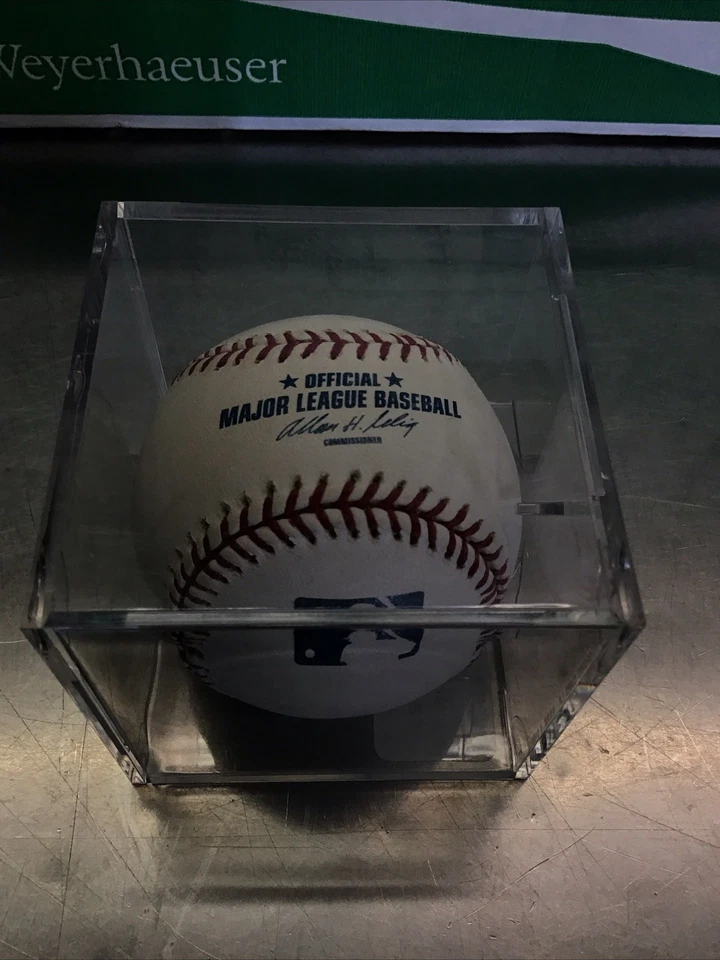 Autógrafo de béisbol OML auto firmado por Andy LaRoche con certificado de autenticidad Foto 2 de 3