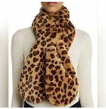 Echo Plush Faux Cheetah Fur Pull Through Plush Scarf