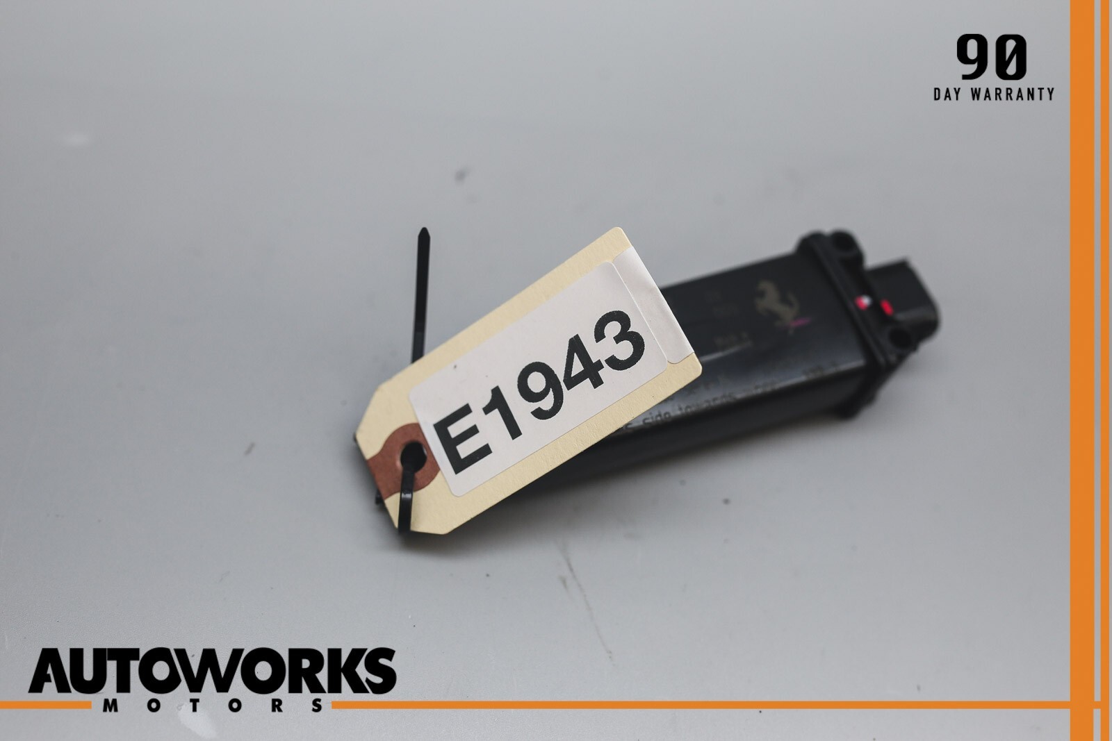 05-13 Maserati Quattroporte M139 TPMS Tire Pressure Monitor Sensor 224562 OEM