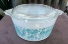 Pyrex Amish Butterprint Turquoise and White 1 Qt. Cinderella Bowl With Lid #473