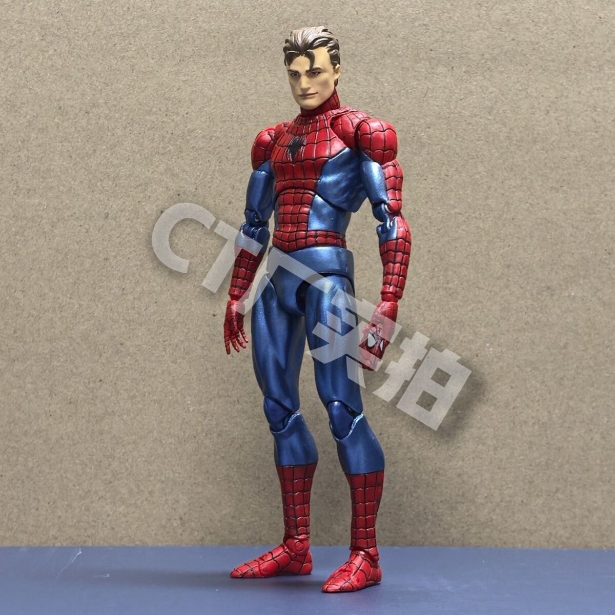 In Stock CT Toys MAFEX No.075 The Amazing Spider-Man Comic Ver