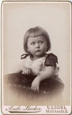 CDV Circa 1900 Girl Toddler Pink Paper Studio Andr. Becker Cassel Kassel