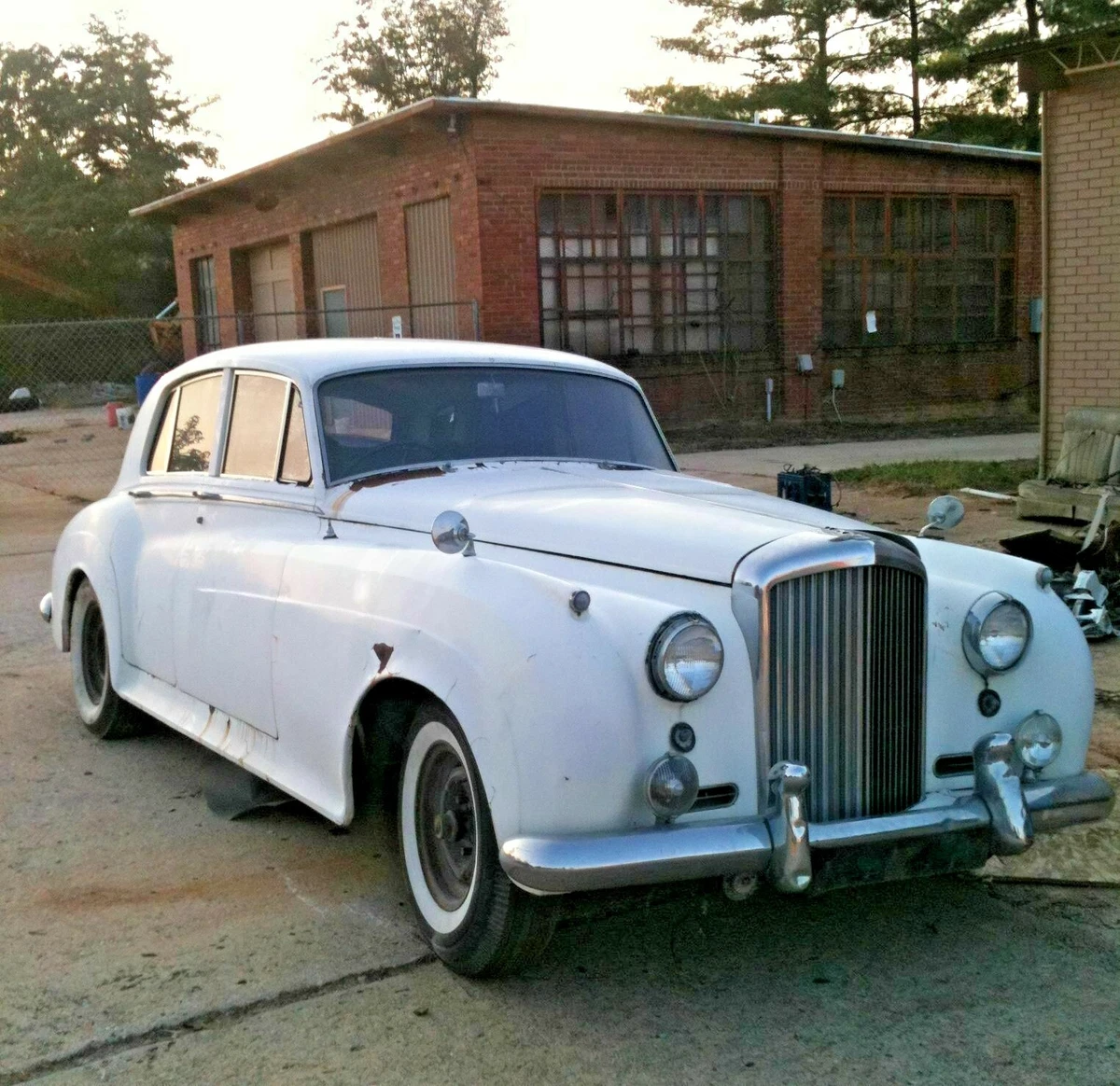 Rolls Royce  Bentley Oldtimer spare parts  Limoracom