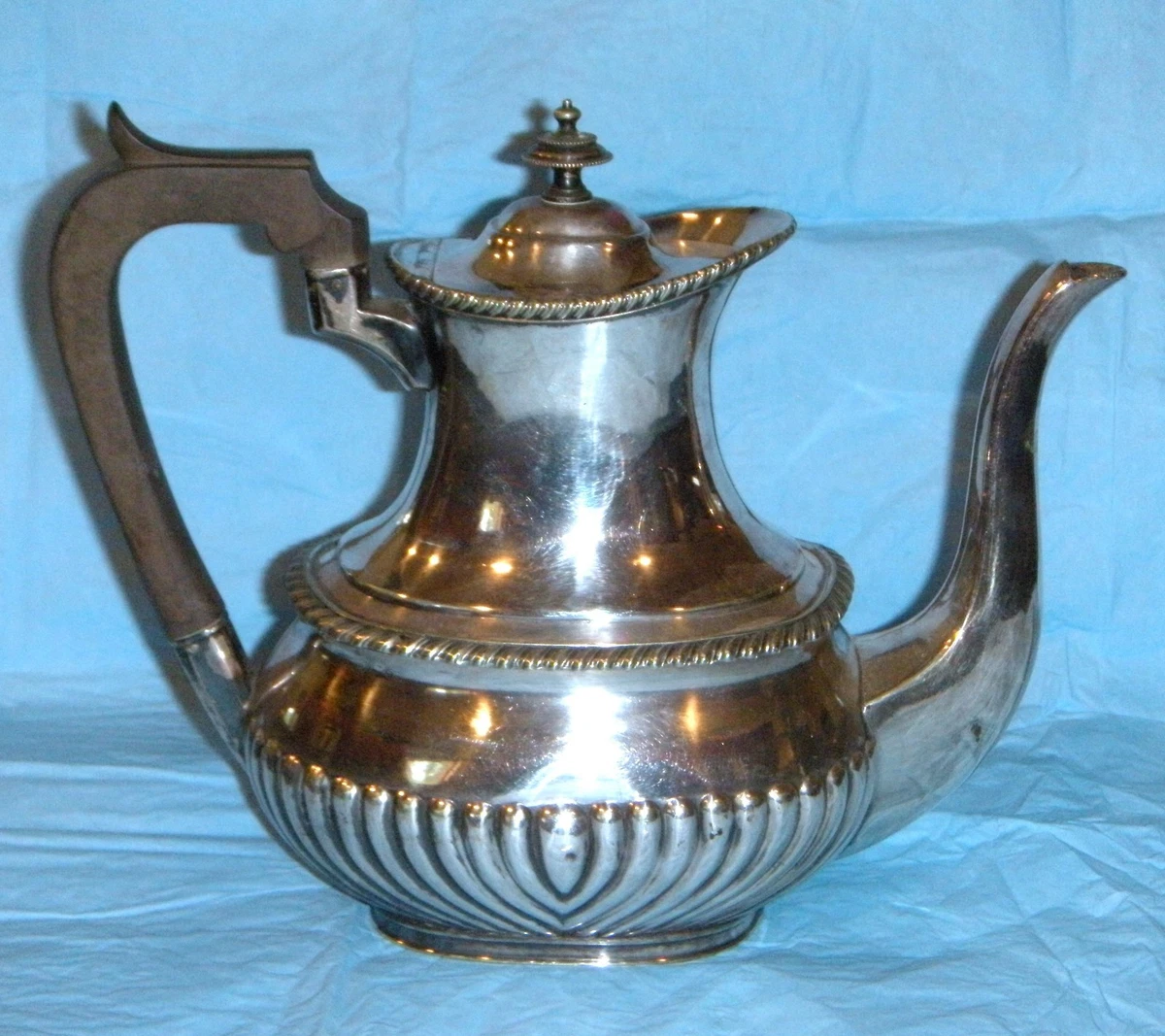 Mappin & Webb Antique US Silver-Plated Teapots, Coffee Pots & Sets