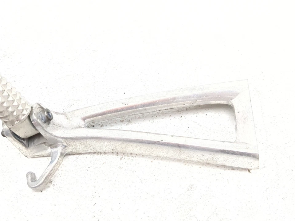 06-08 Juego de clavijas traseras izquierda derecha pasajero Yamaha YZF-R6S YZF R6 Foto 4 de 4