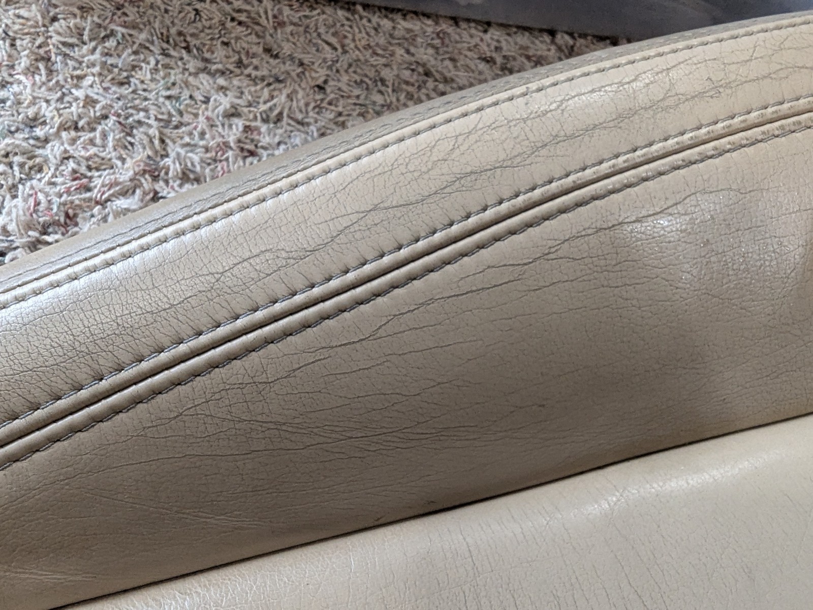 Maserati GranTurismo S 2008-2012 Front Left Lower Seat cushion Beige