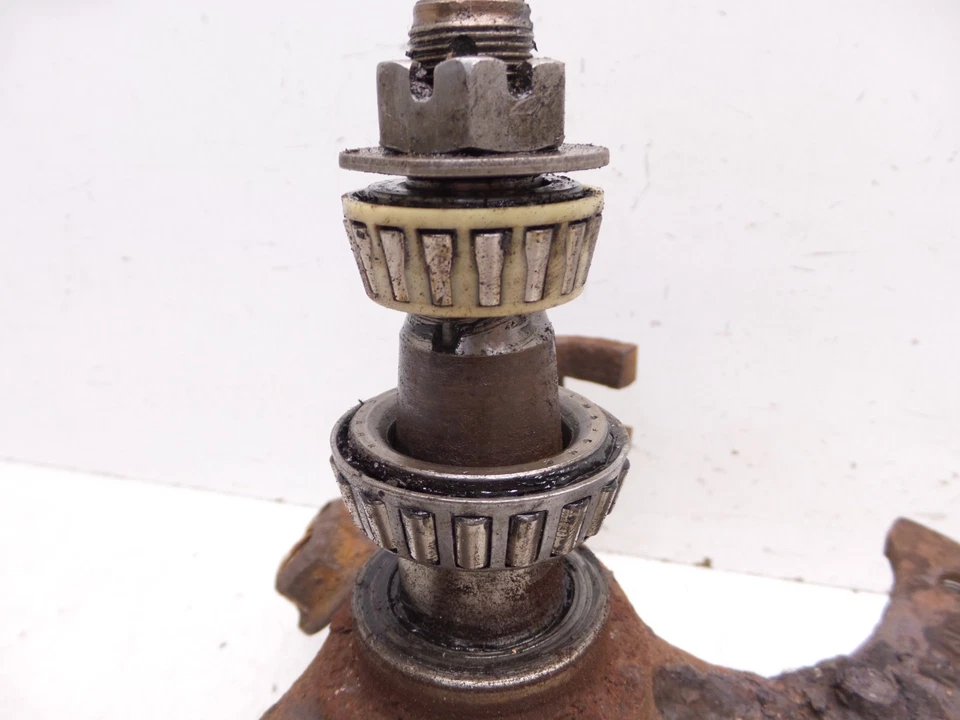 82-92 Camaro Firebird Front Spindles Knuckles Driver & Passenger Original GM - Image 3 of 4