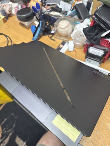 ASUS GU605M 185H 16GB 16" OLED 240Hz Gaming Laptop Core Ultra 9 NVIDIA - Picture 7 of 8