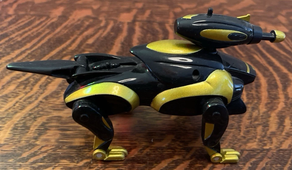 TRANSFORMER 1999~ BEAST WARS~ WITH LAUNCHER & DISCS~ BLACK & GOLD - Image 4 of 4