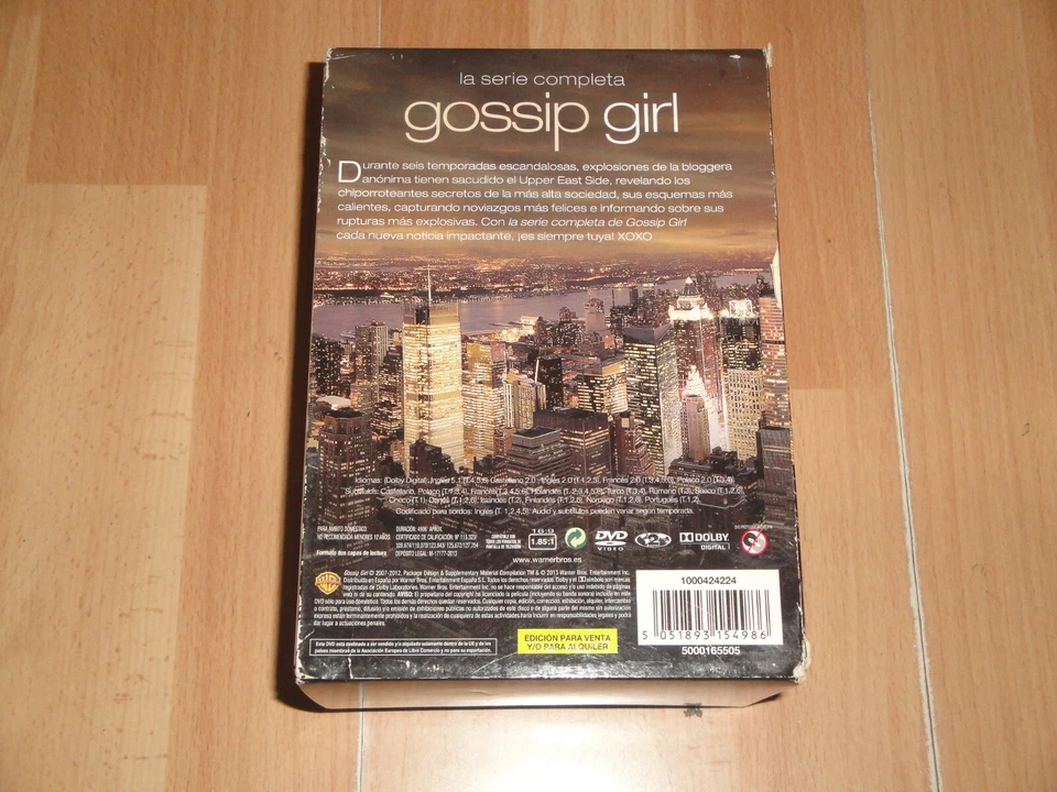 GOSSIP GIRL SERIE COMPLETA CON 6 TEMPORADAS EN DVD USADA EN BUEN ESTADO - Imagen 3 de 3